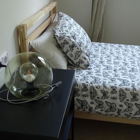 Apartamento Piscina Viena Roses Luaran gambar