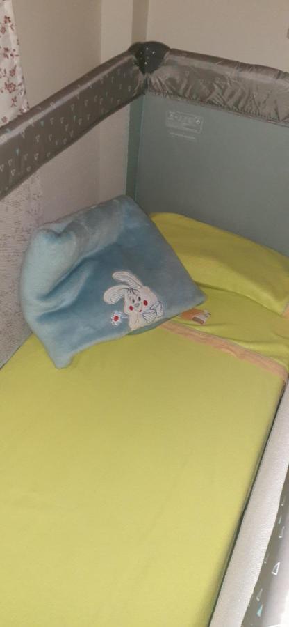 Apartamento Piscina Viena Roses Luaran gambar