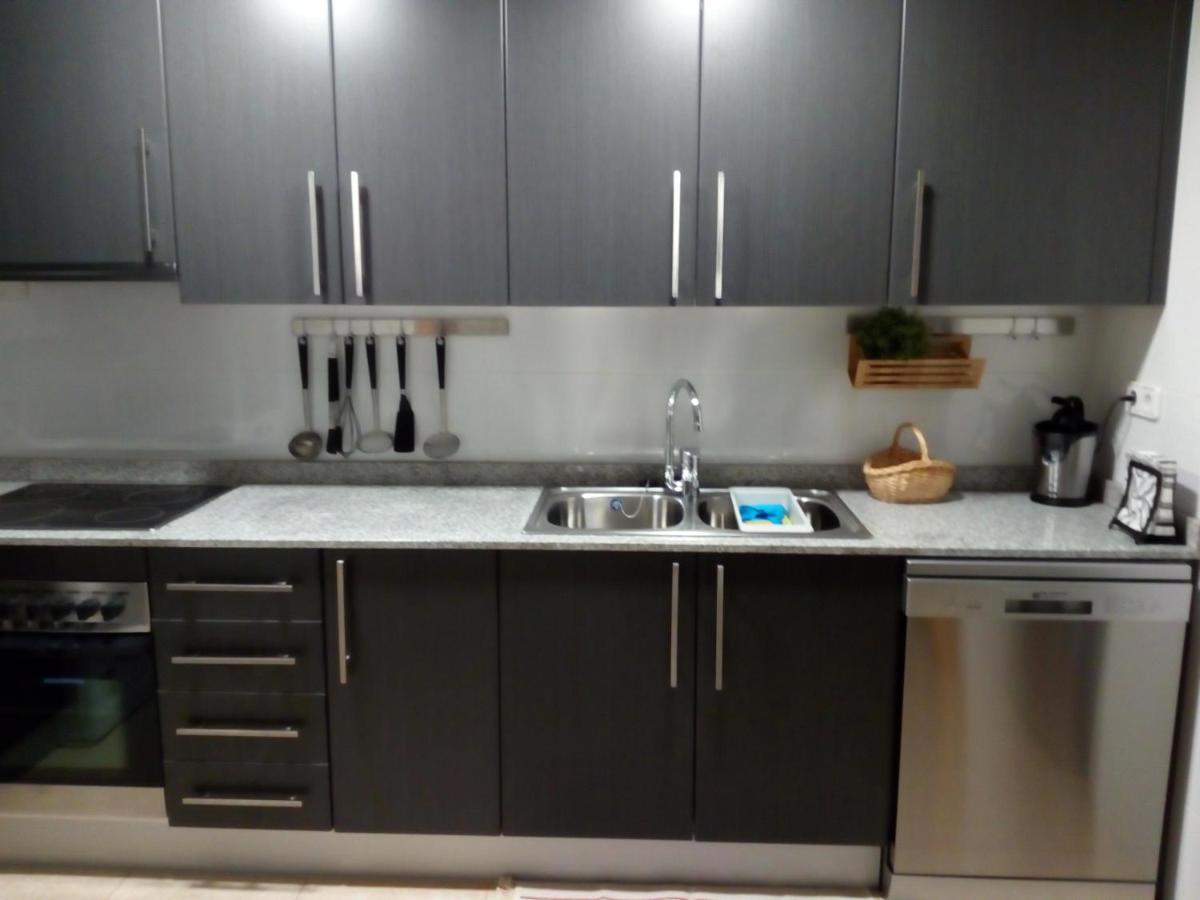 Apartamento Piscina Viena Roses Luaran gambar