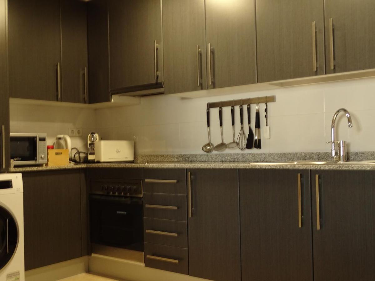 Apartamento Piscina Viena Roses Luaran gambar