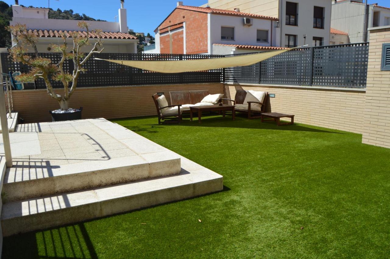 Apartamento Piscina Viena Roses Luaran gambar