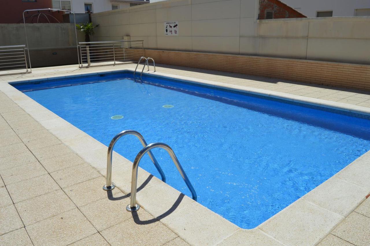 Apartamento Piscina Viena Roses Luaran gambar